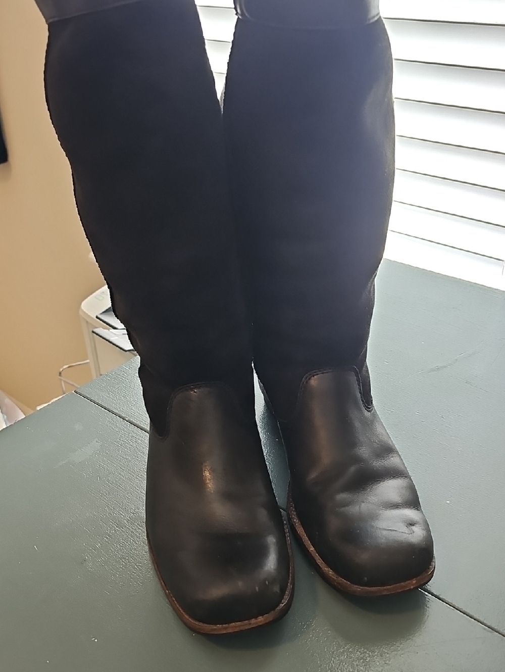 UGG Australia Classic Tall Leather Suede Boots Womens Size 9 Black Square Toe